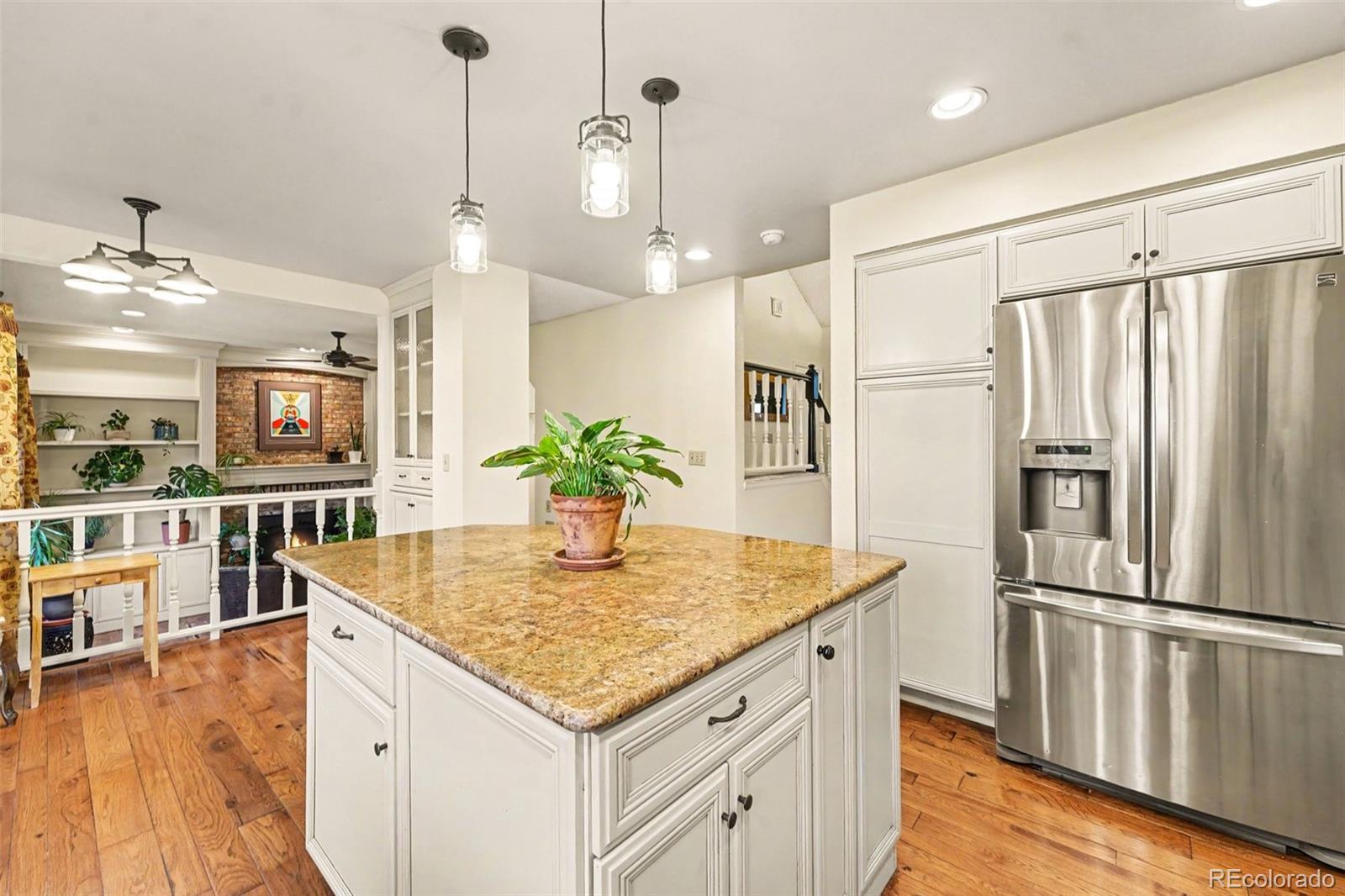 MLS Image #12 for 454  old stone drive,littleton, Colorado