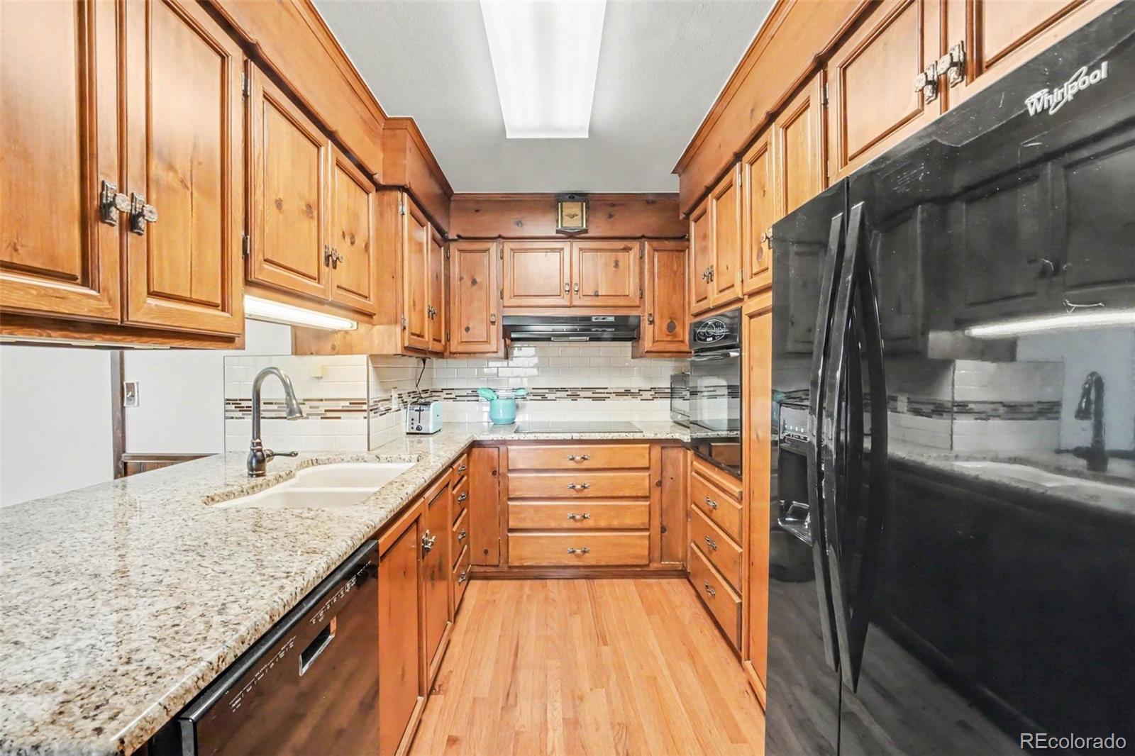 MLS Image #7 for 1830 s newton street,denver, Colorado