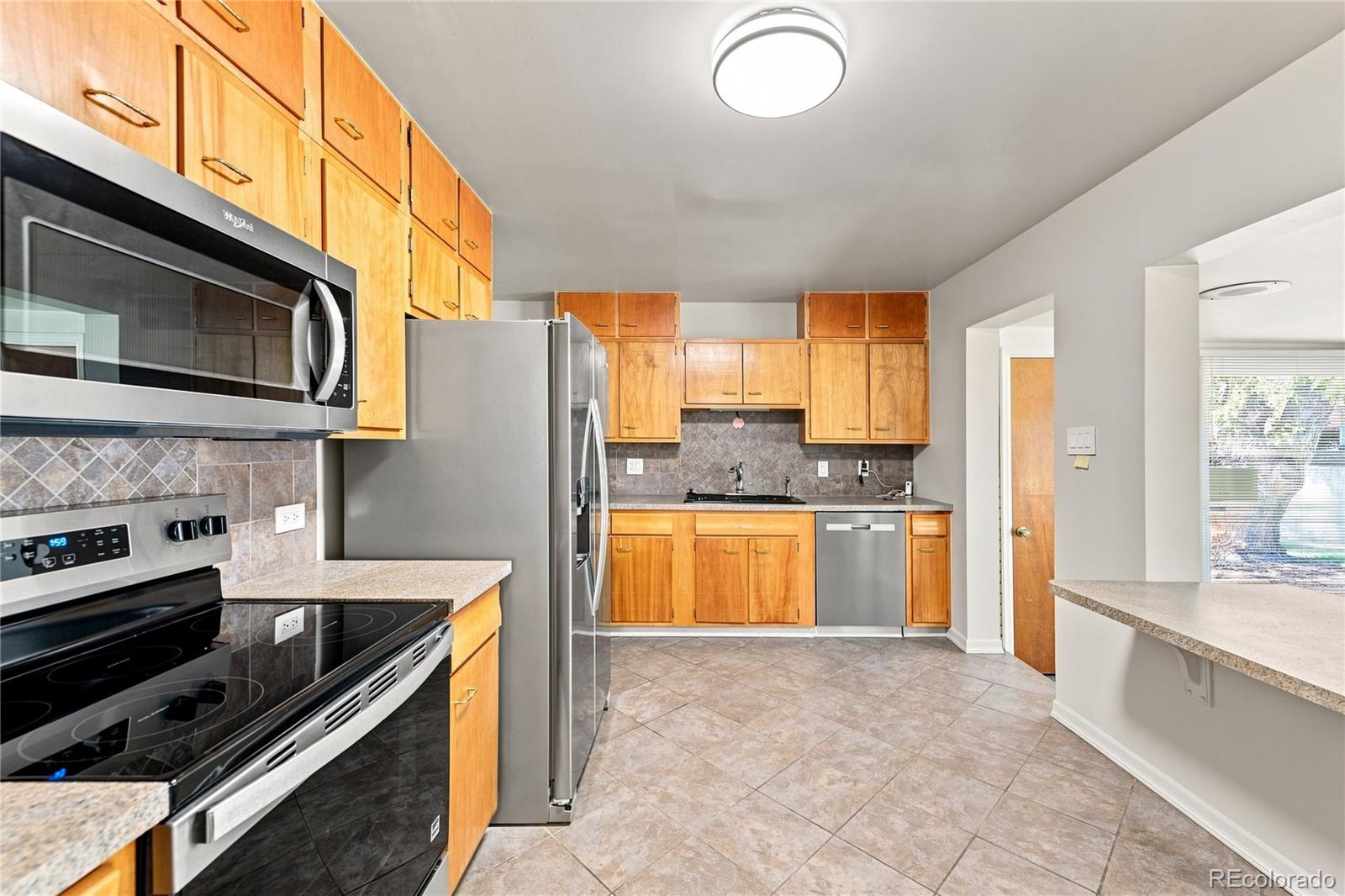 MLS Image #10 for 8035 e jefferson place,denver, Colorado
