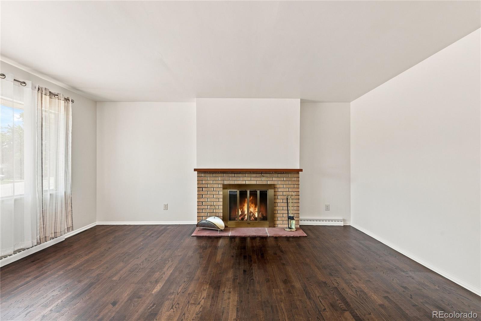 MLS Image #3 for 8035 e jefferson place,denver, Colorado