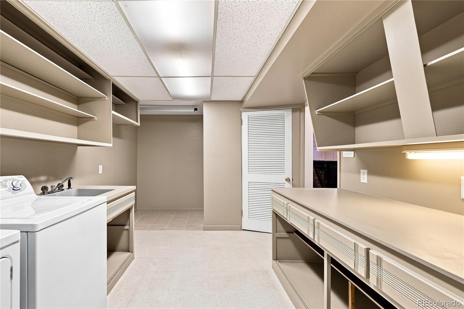 MLS Image #35 for 8035 e jefferson place,denver, Colorado
