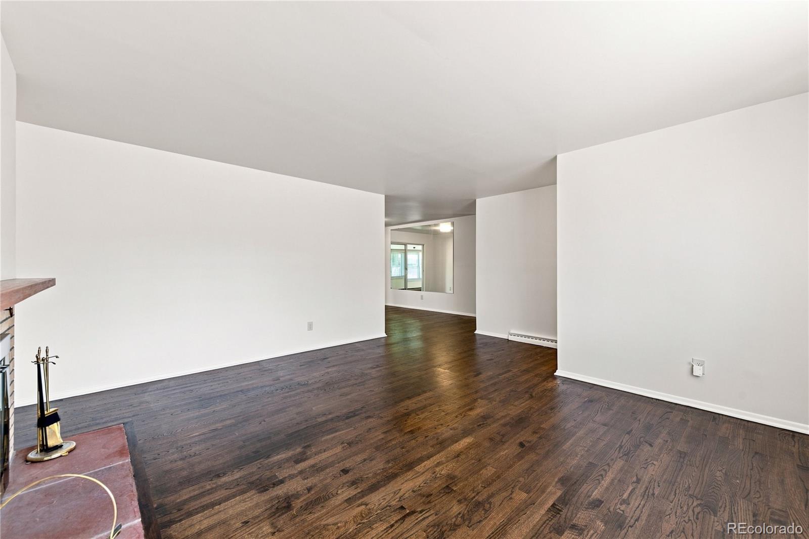 MLS Image #4 for 8035 e jefferson place,denver, Colorado