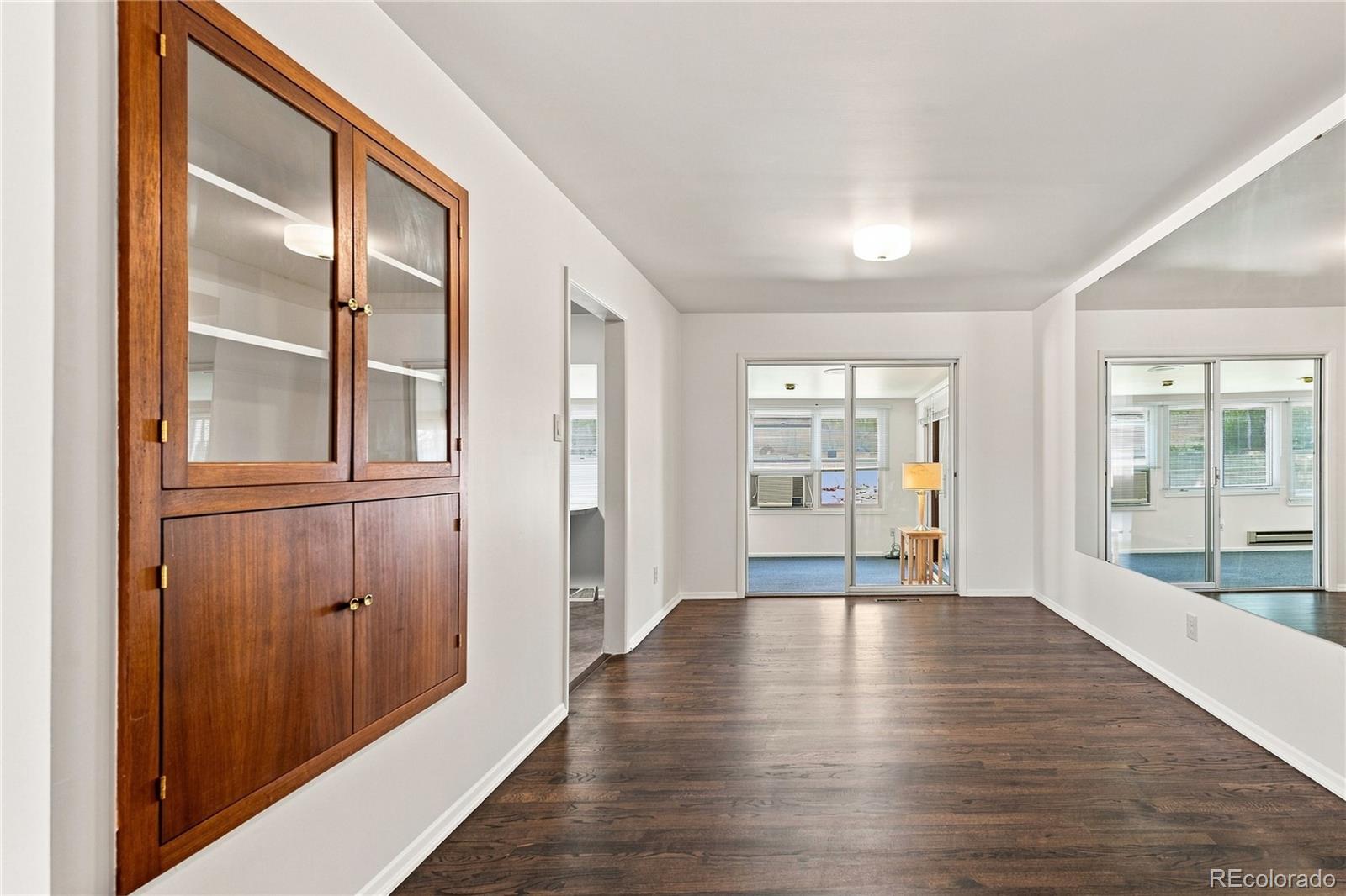 MLS Image #5 for 8035 e jefferson place,denver, Colorado