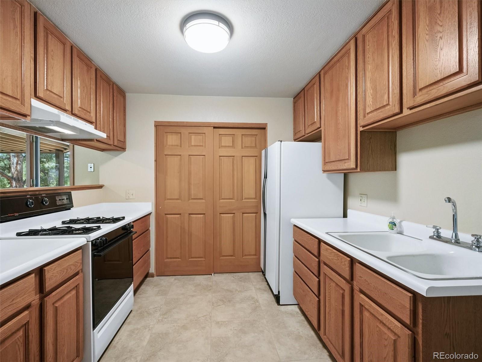 MLS Image #26 for 22284 n turkey creek road,morrison, Colorado