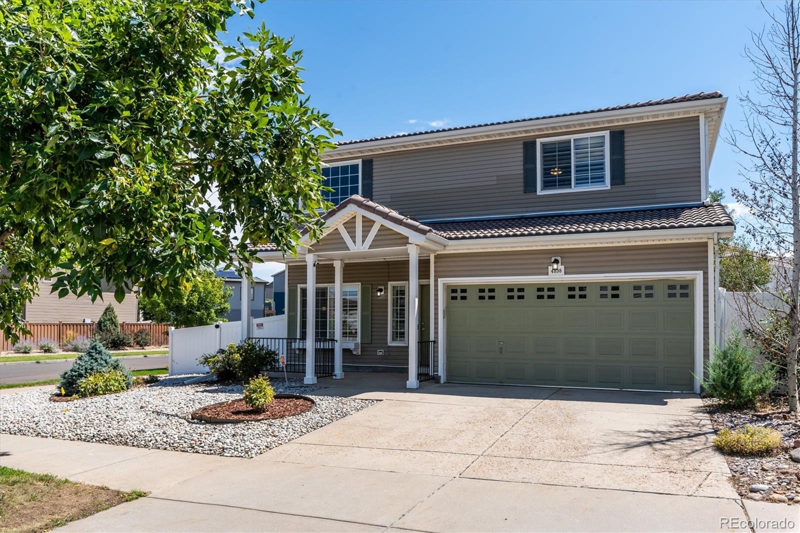 MLS Image #2 for 4898  halifax street,denver, Colorado