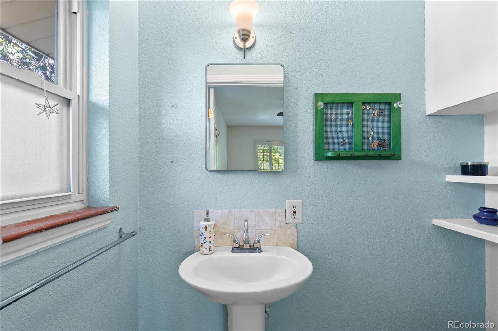MLS Image #16 for 2767 s newton way,denver, Colorado