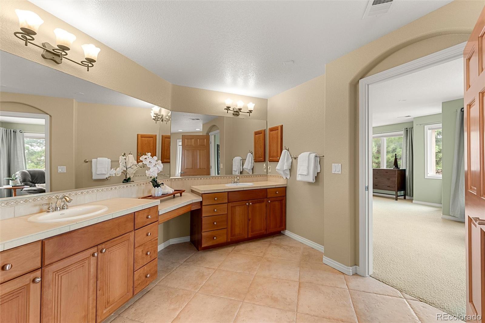 MLS Image #23 for 1739  redwing lane,broomfield, Colorado