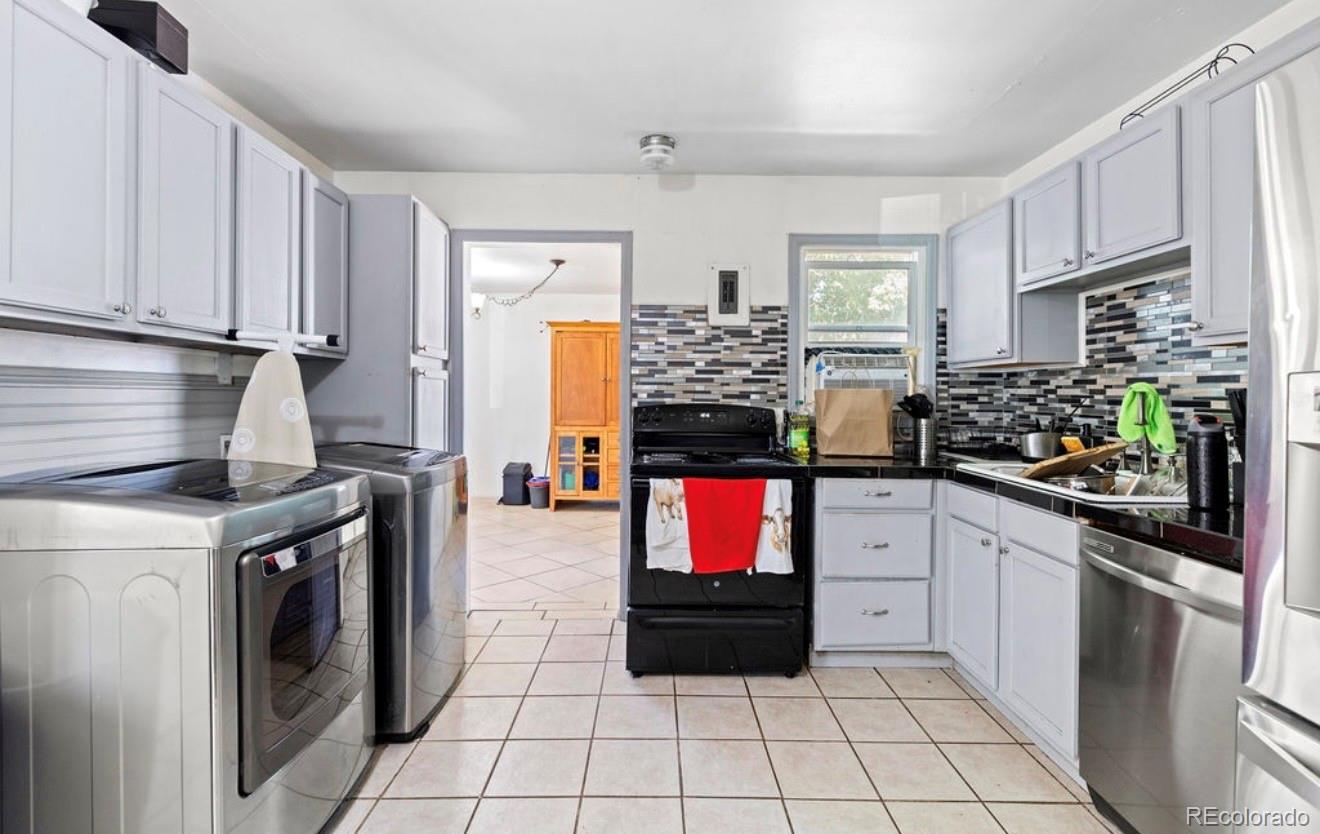 MLS Image #11 for 1755 s umatilla street,denver, Colorado