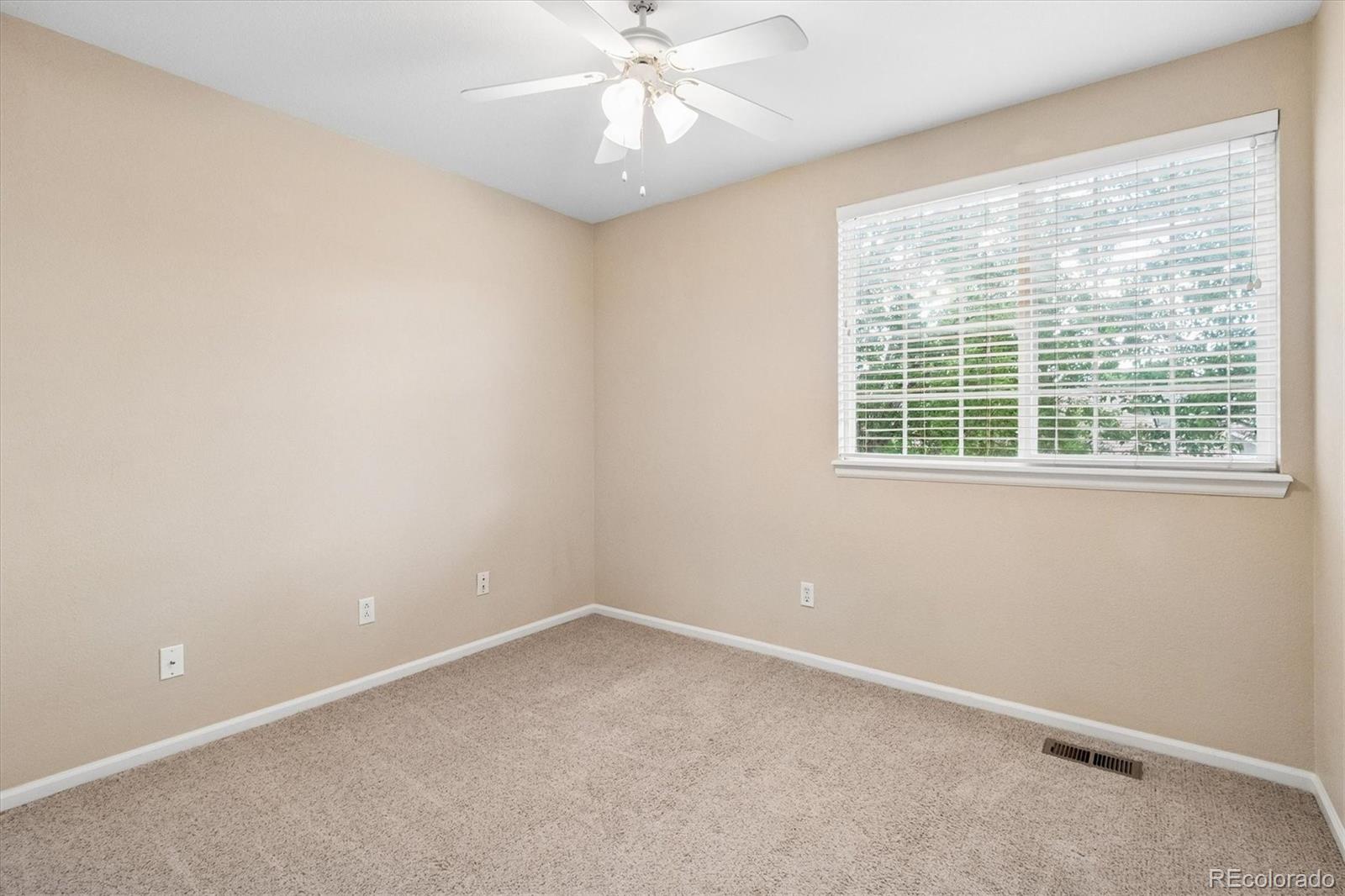 MLS Image #11 for 1407  laurenwood way,littleton, Colorado