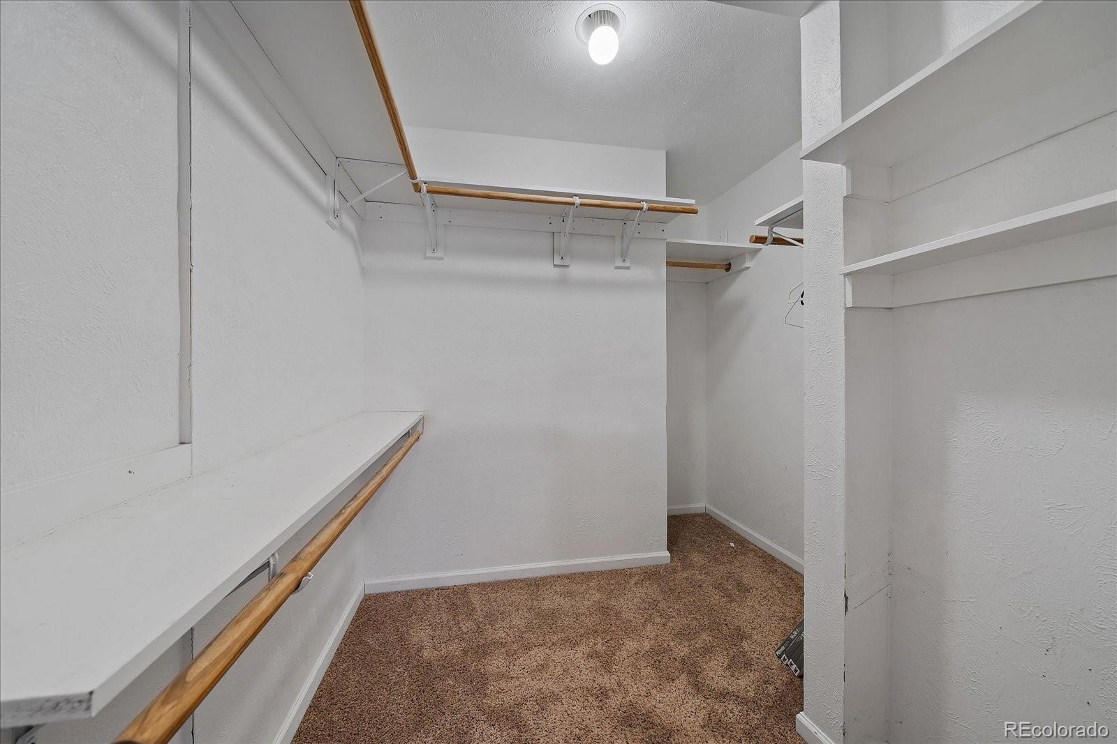 MLS Image #11 for 3224 s elm street,denver, Colorado