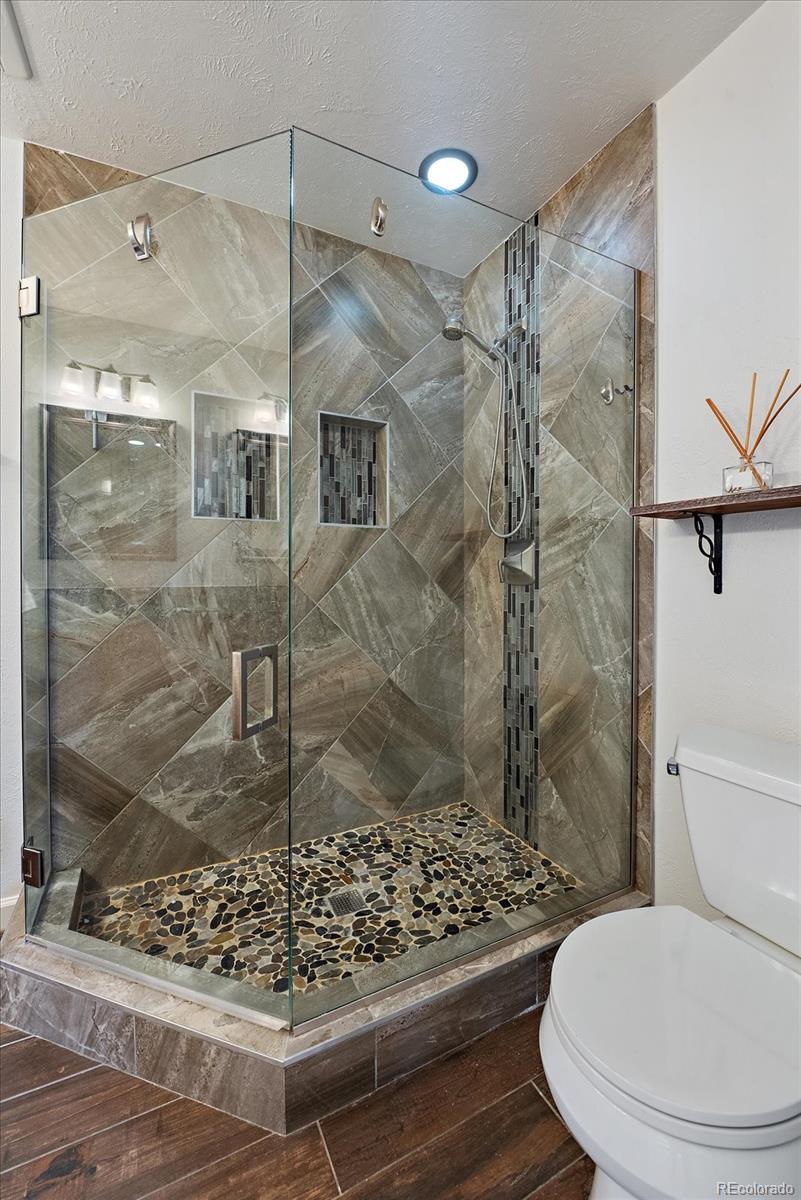 MLS Image #13 for 3224 s elm street,denver, Colorado