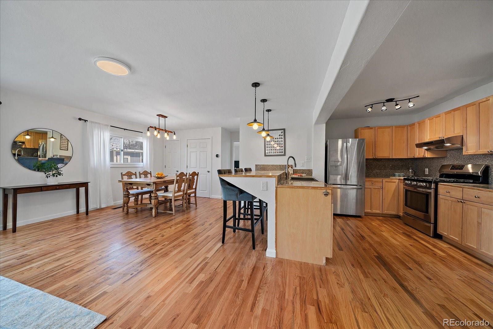 MLS Image #5 for 3224 s elm street,denver, Colorado