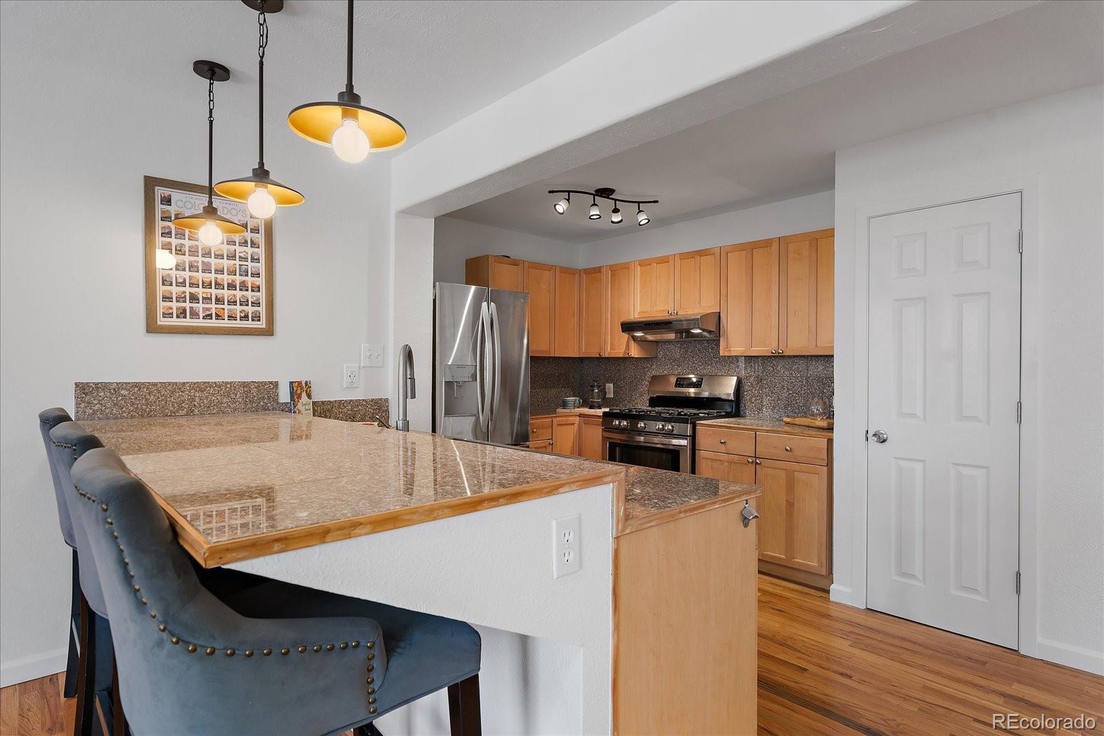 MLS Image #6 for 3224 s elm street,denver, Colorado