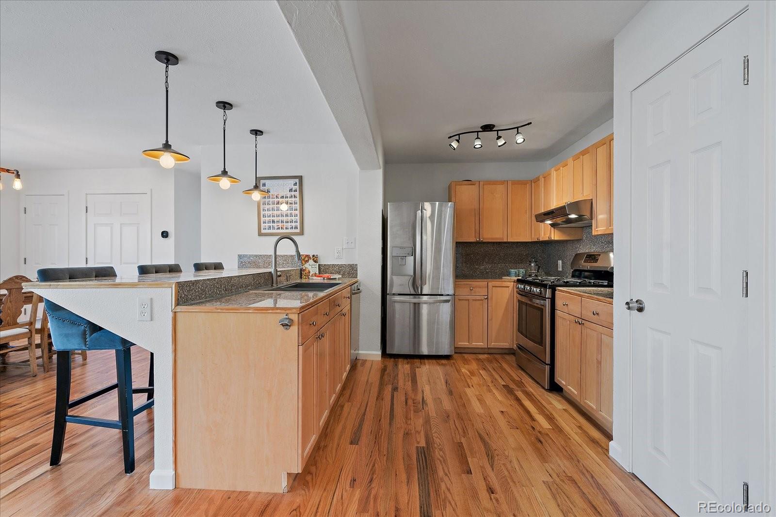 MLS Image #7 for 3224 s elm street,denver, Colorado