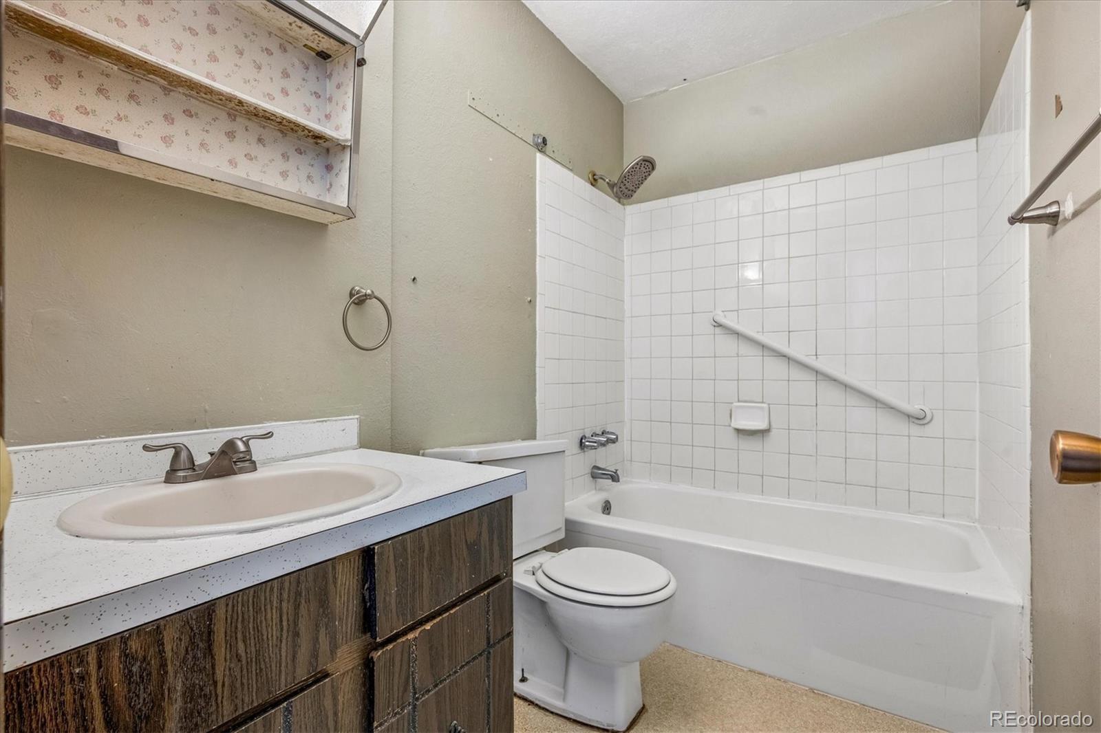 MLS Image #16 for 7309 w hampden avenue,lakewood, Colorado