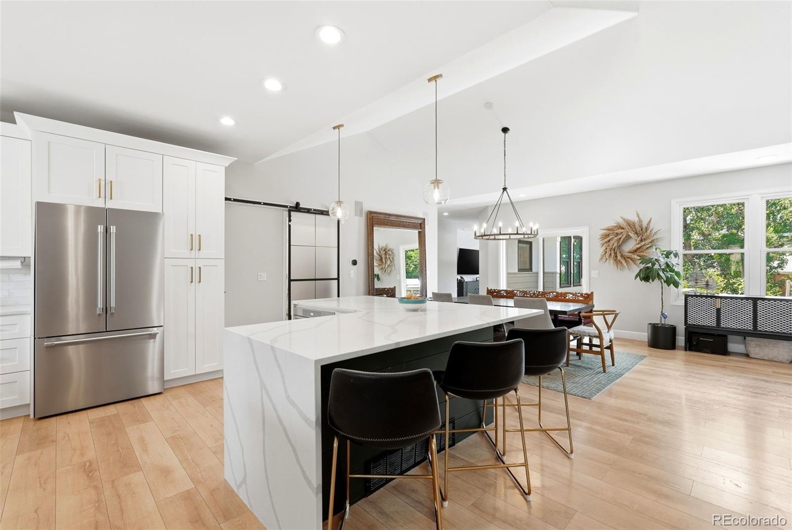 MLS Image #10 for 434 e lake place,littleton, Colorado