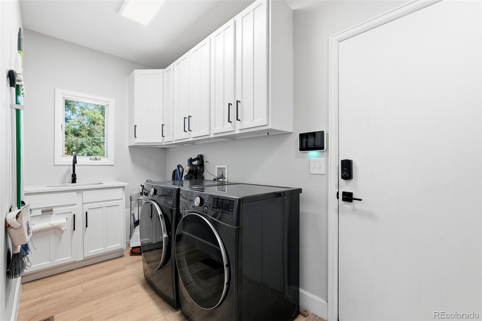 MLS Image #24 for 434 e lake place,littleton, Colorado