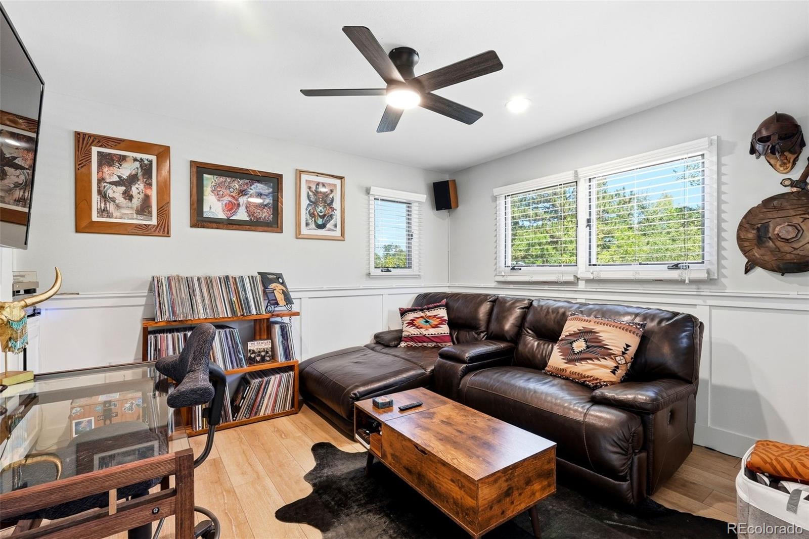 MLS Image #8 for 434 e lake place,littleton, Colorado