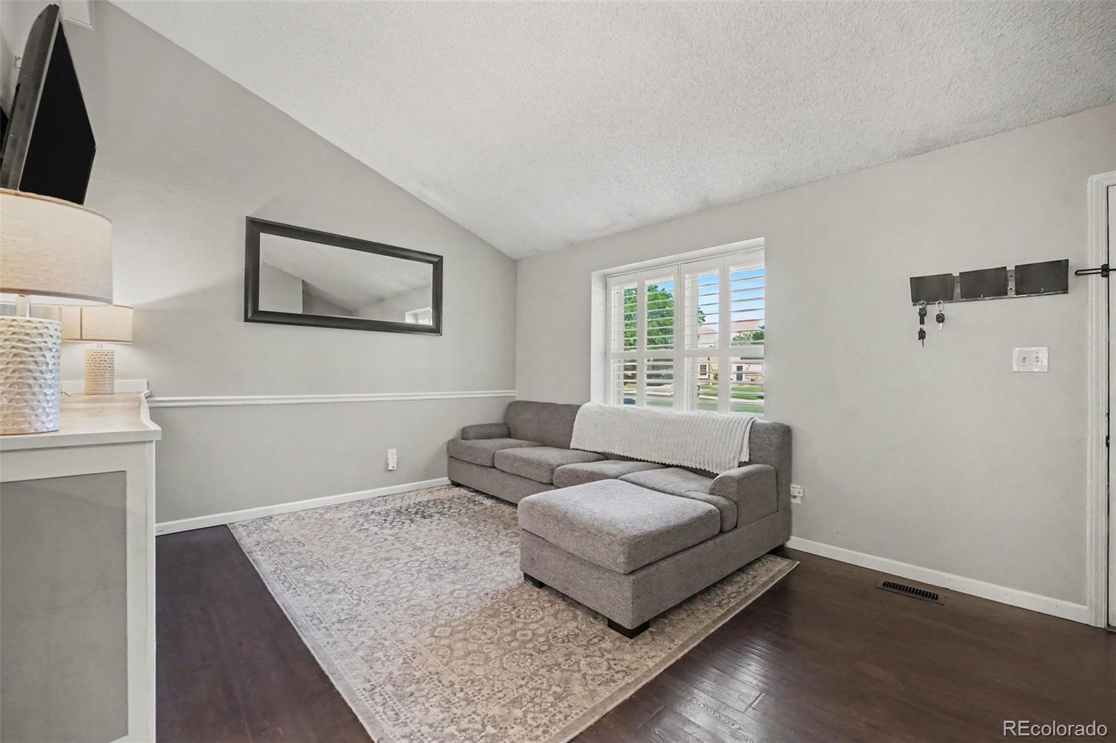 MLS Image #4 for 11472 w powers place,littleton, Colorado