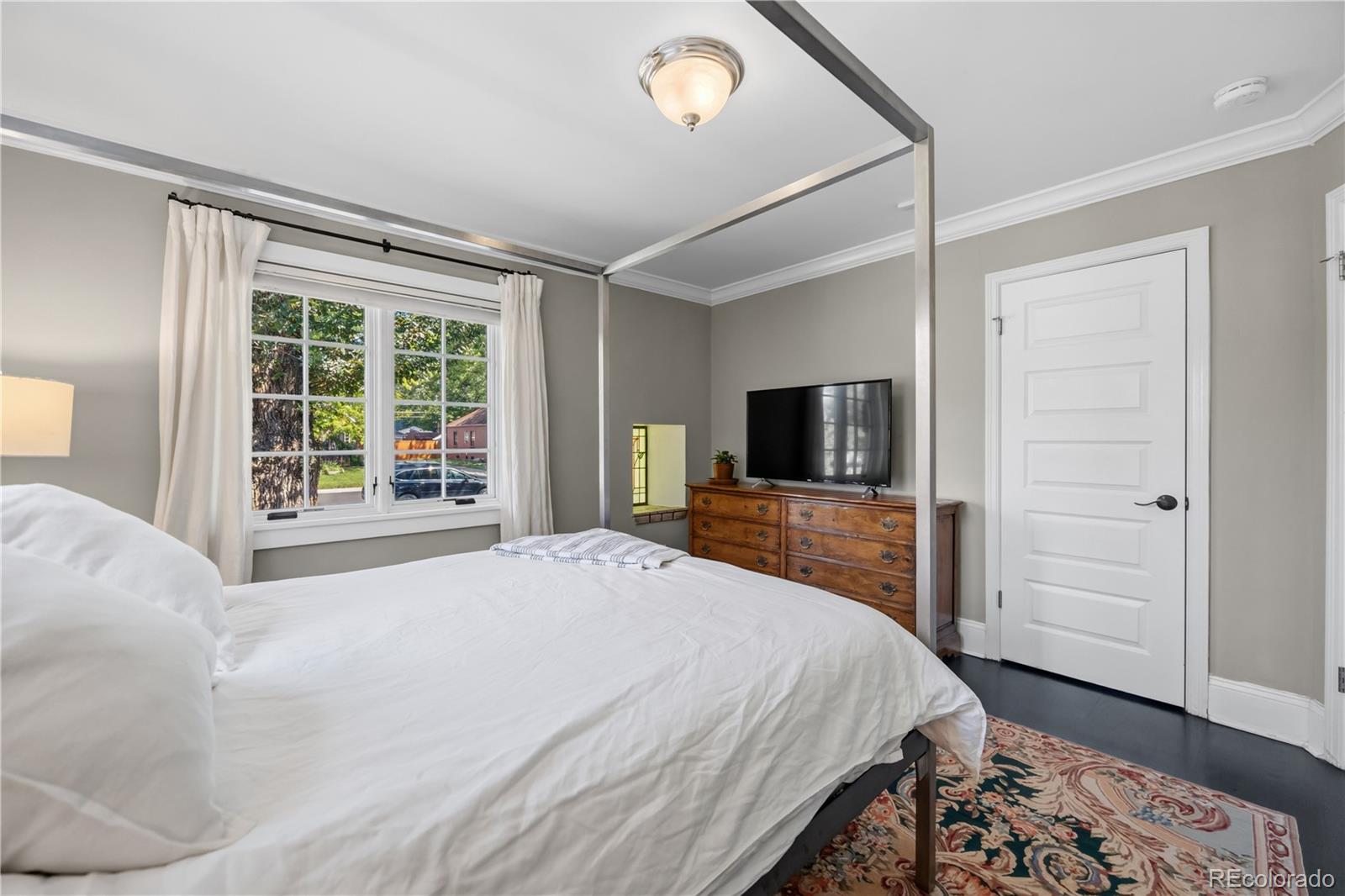 MLS Image #11 for 2375  locust street,denver, Colorado