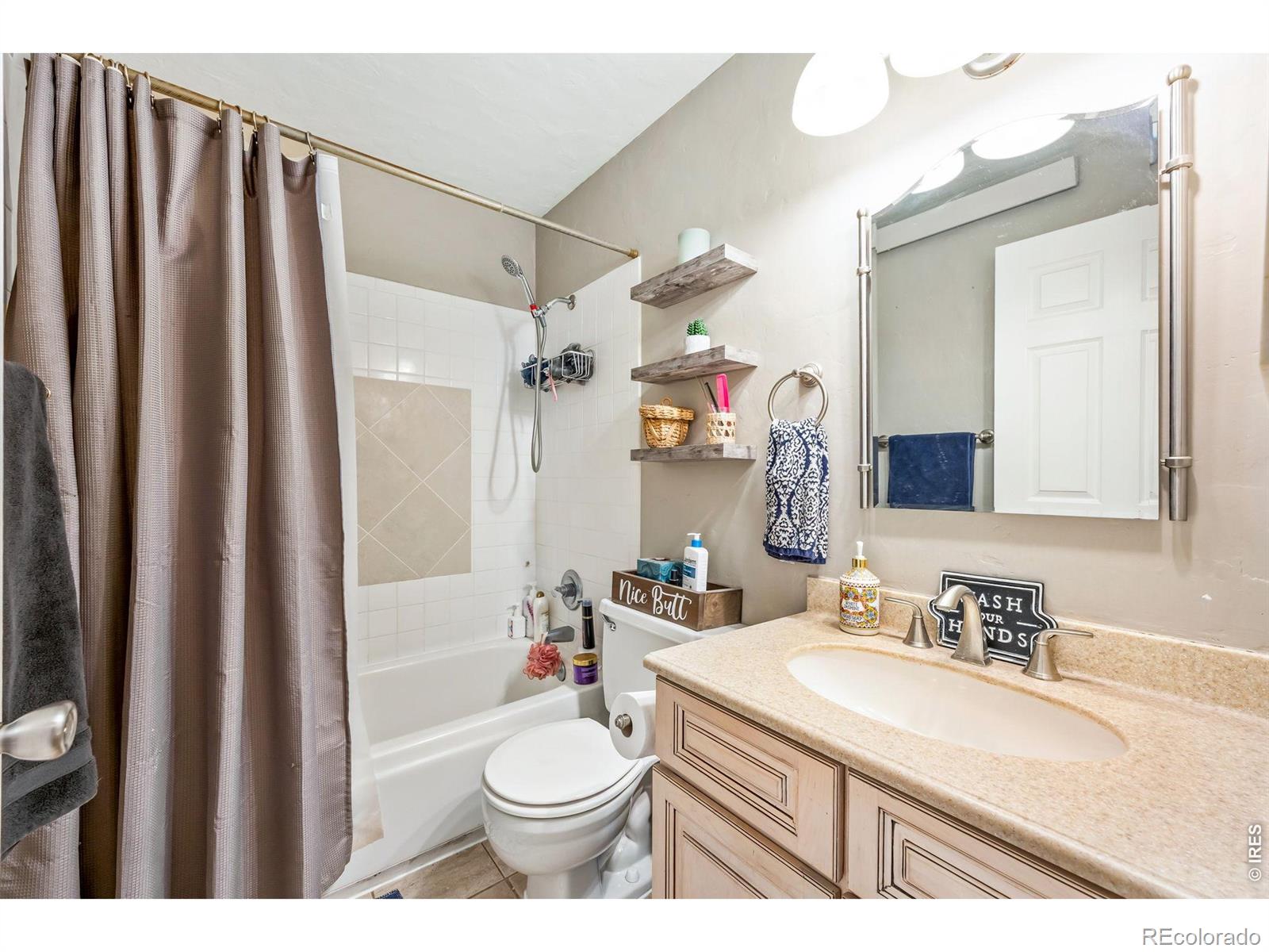MLS Image #13 for 17774 e arizona place,aurora, Colorado