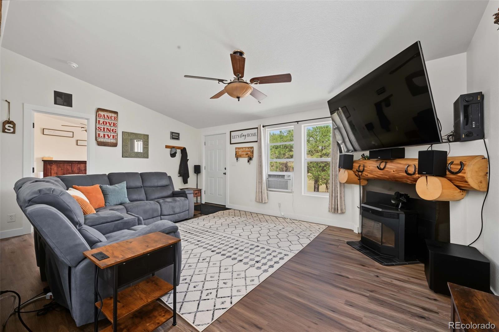 MLS Image #13 for 888  14th trail,cotopaxi, Colorado
