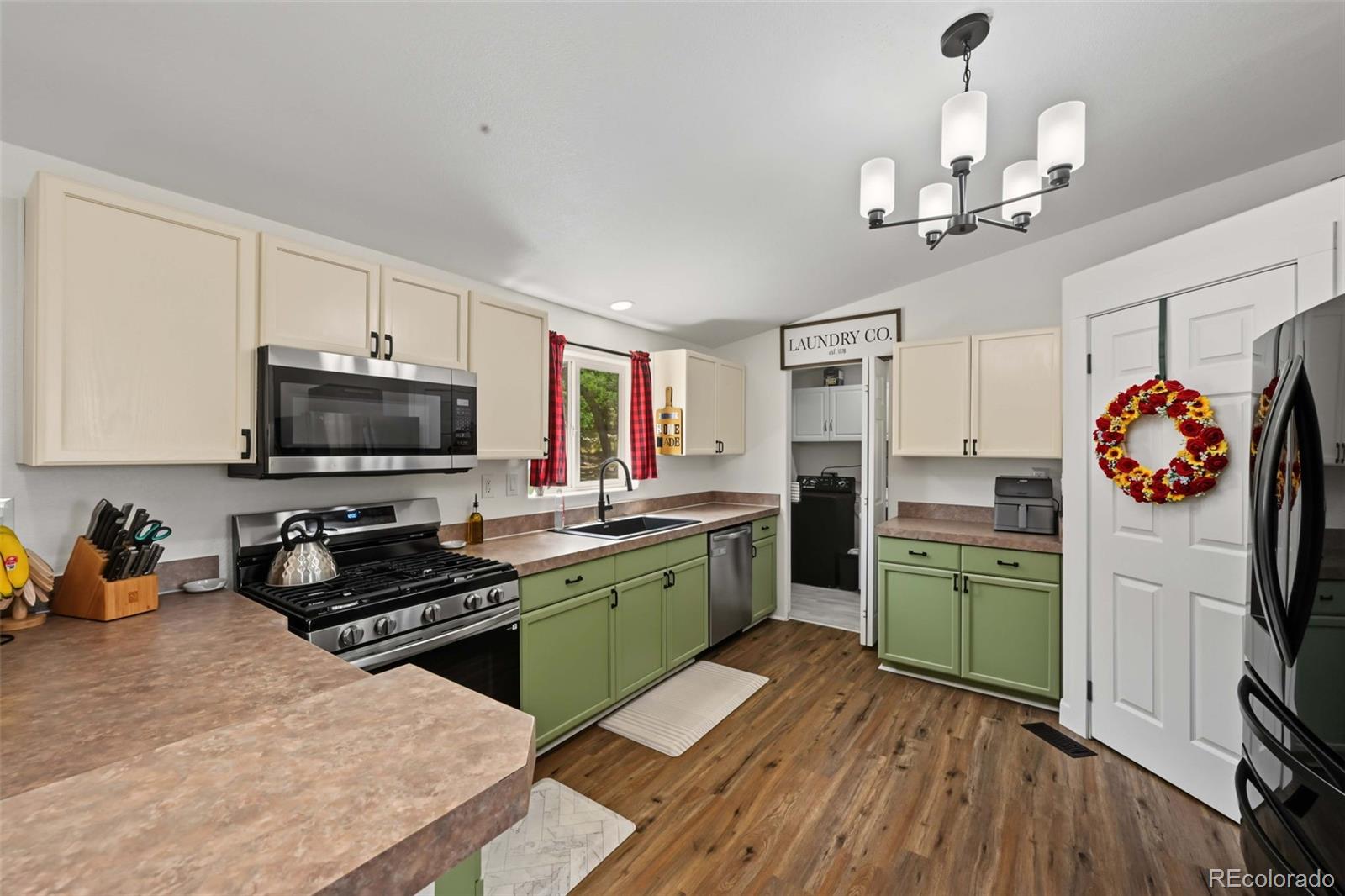 MLS Image #14 for 888  14th trail,cotopaxi, Colorado
