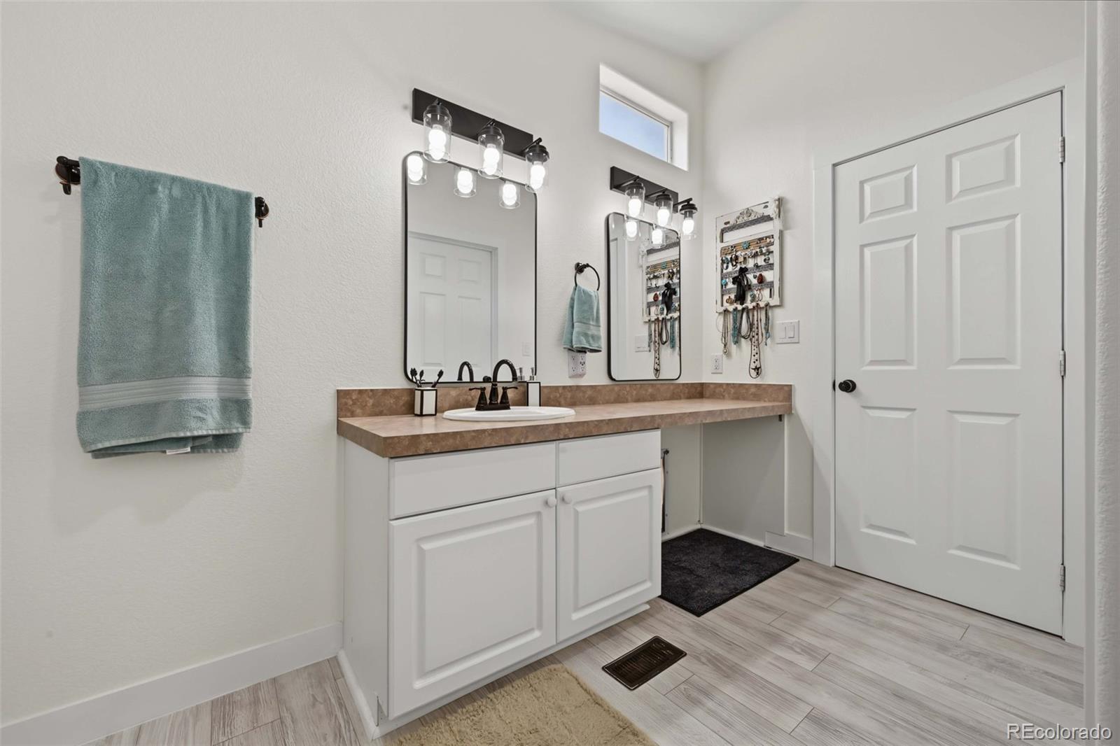 MLS Image #34 for 888  14th trail,cotopaxi, Colorado