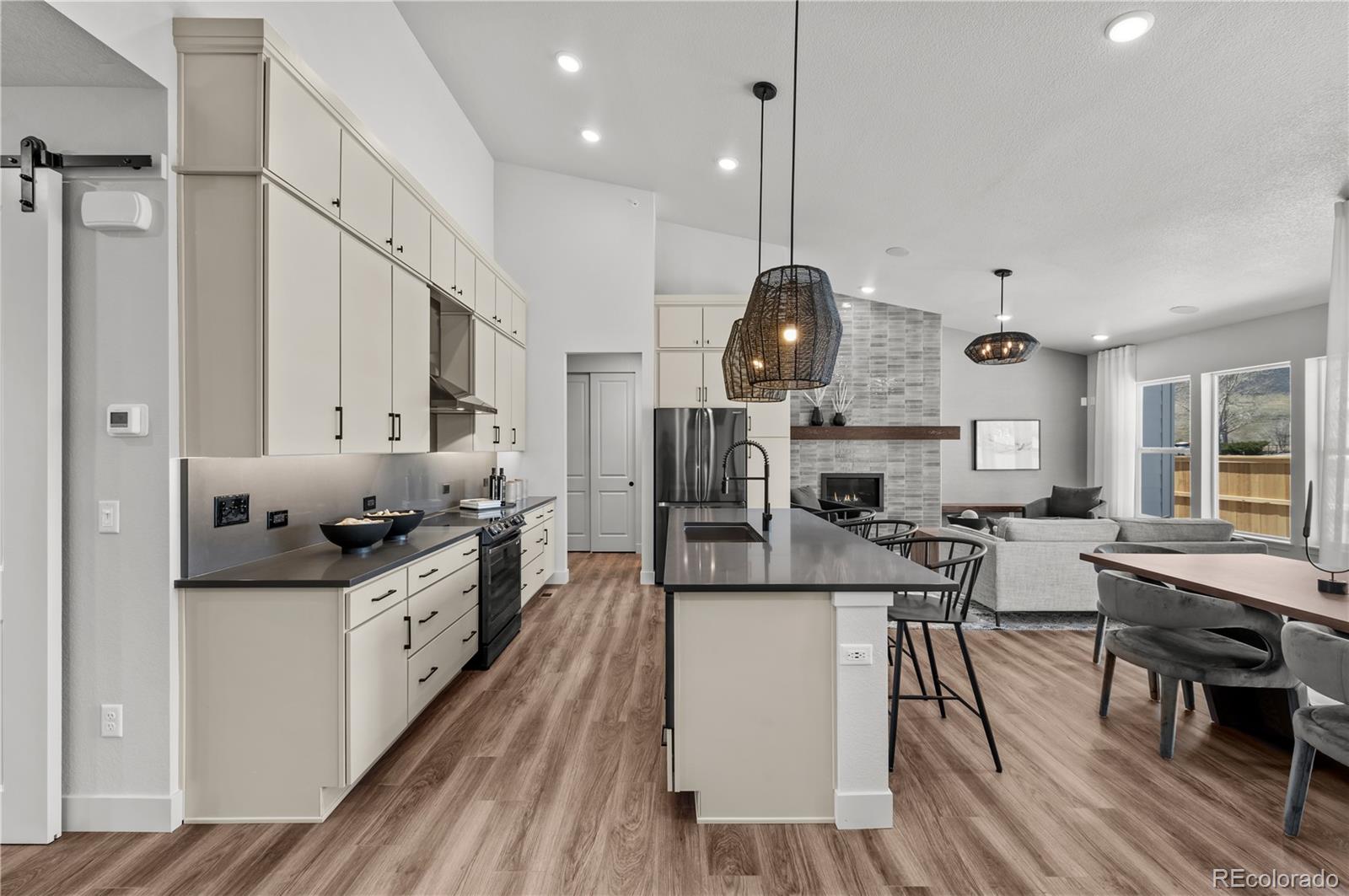 MLS Image #3 for 8258 s quail street,littleton, Colorado