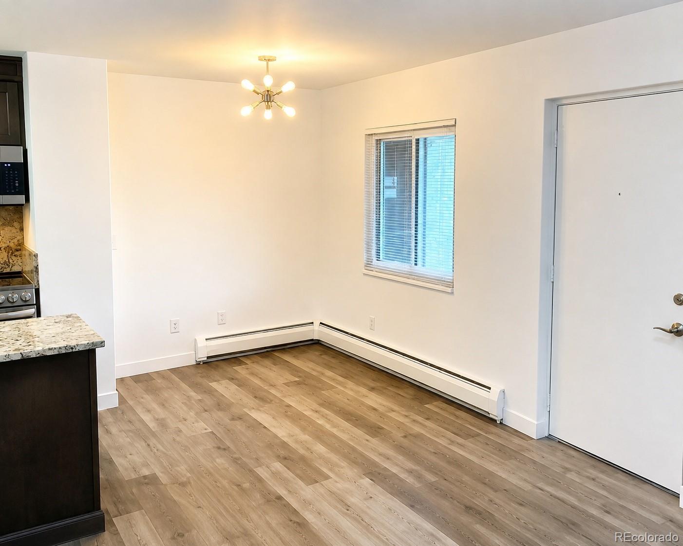 MLS Image #13 for 2225 s jasmine street,denver, Colorado