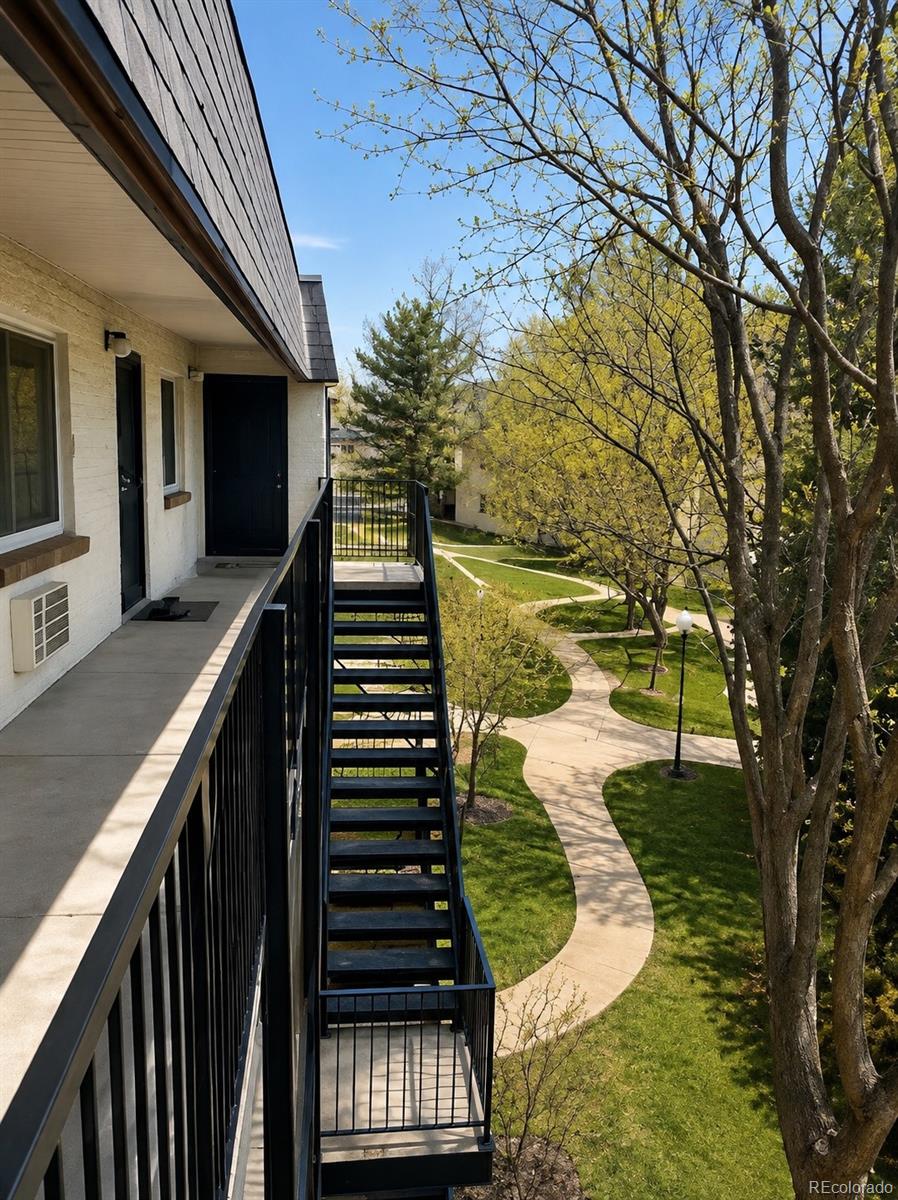 MLS Image #2 for 2225 s jasmine street,denver, Colorado