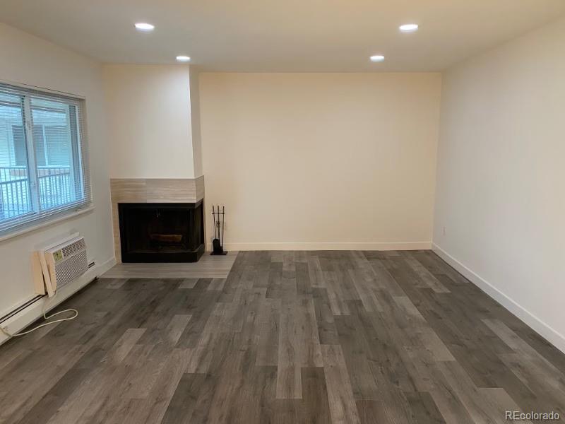 MLS Image #3 for 2225 s jasmine street,denver, Colorado