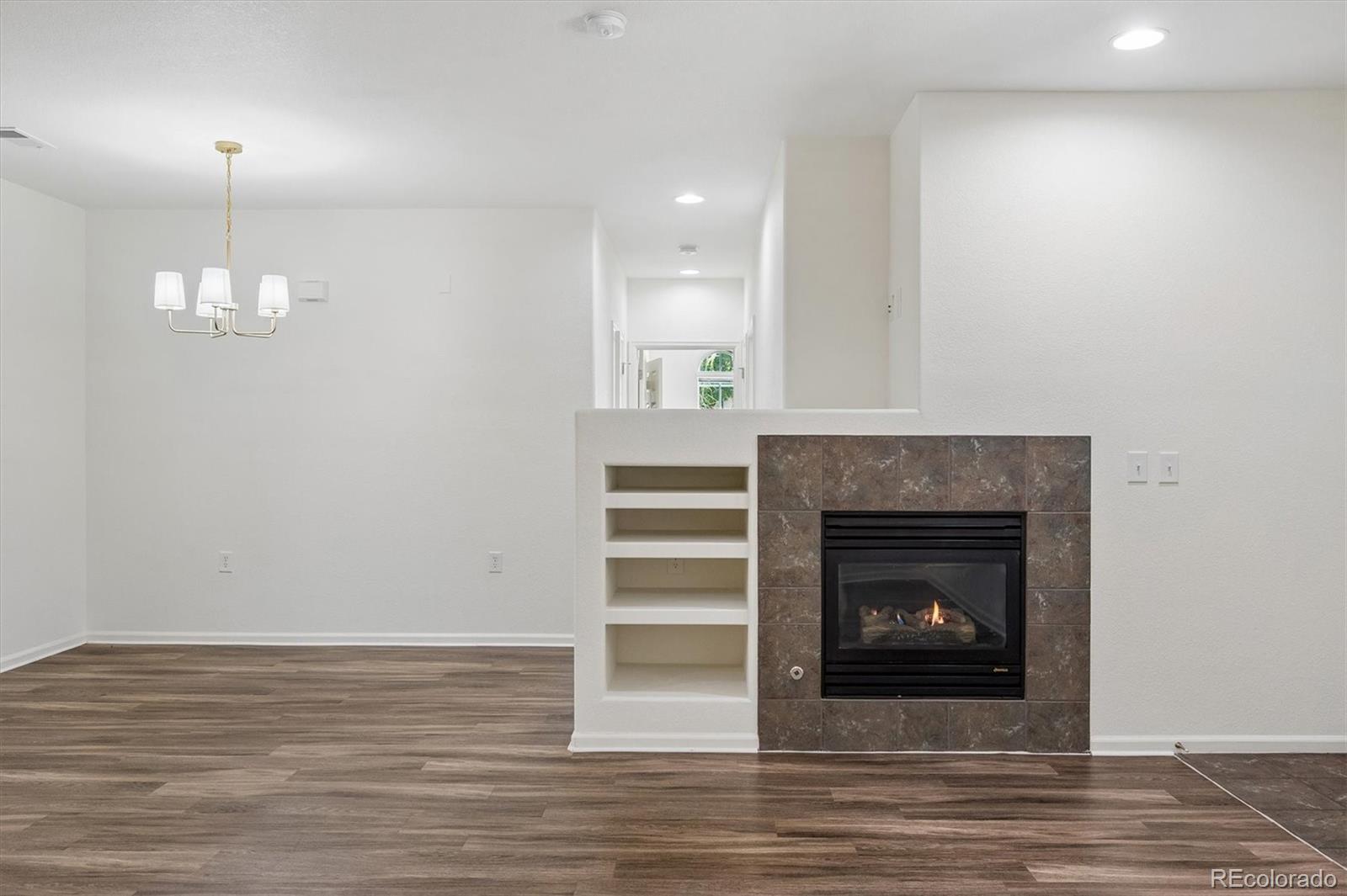 MLS Image #4 for 7777 e 23rd avenue,denver, Colorado