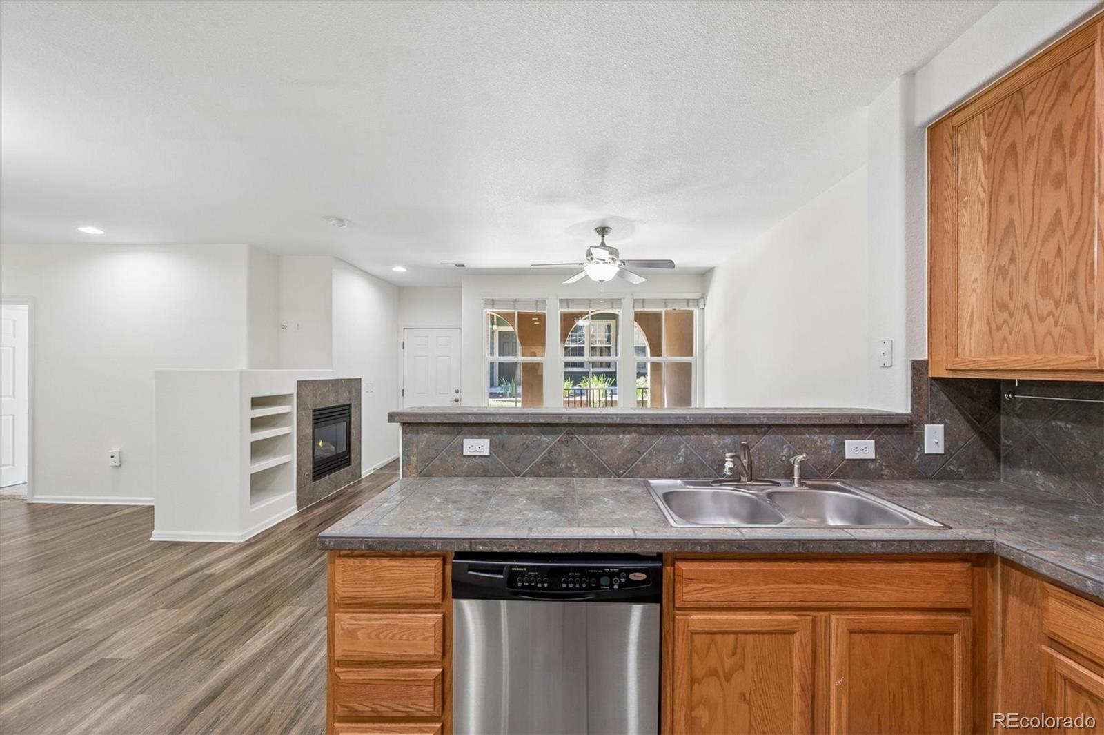 MLS Image #7 for 7777 e 23rd avenue,denver, Colorado
