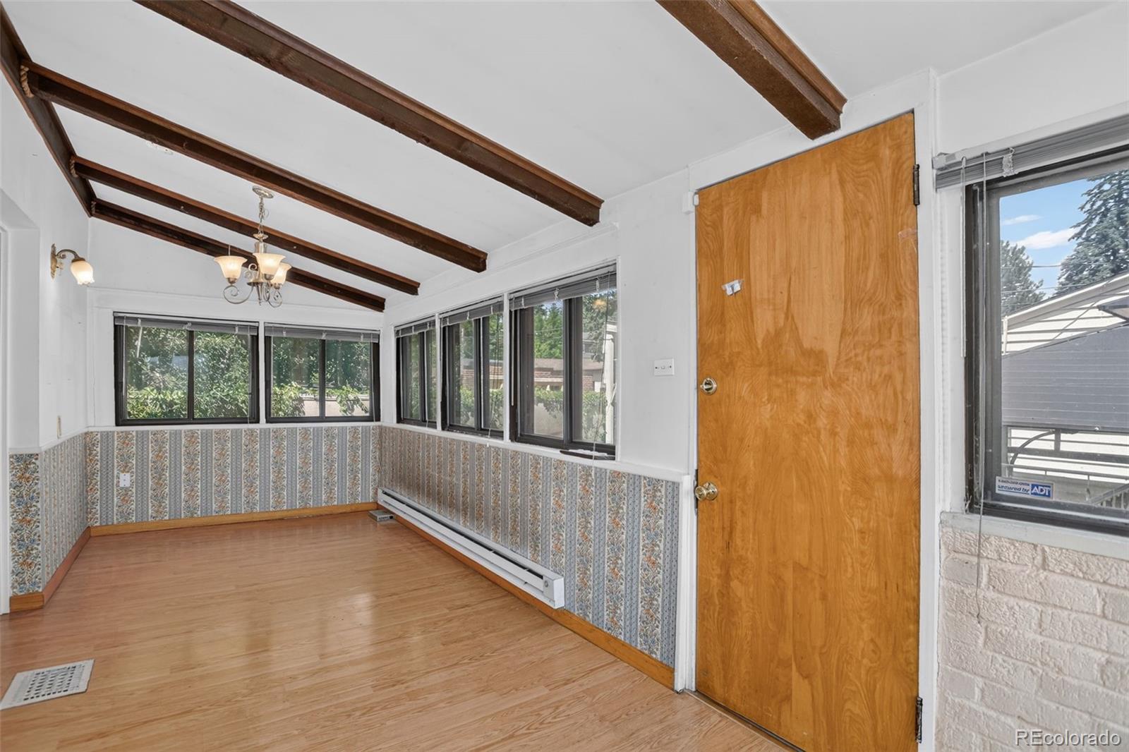 MLS Image #17 for 2906  stuart street,denver, Colorado