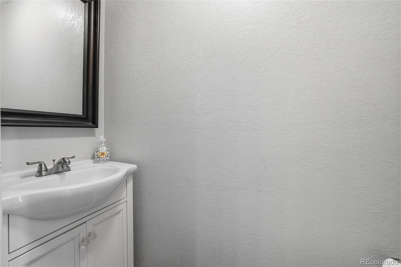 MLS Image #14 for 10720  foxwood court,parker, Colorado