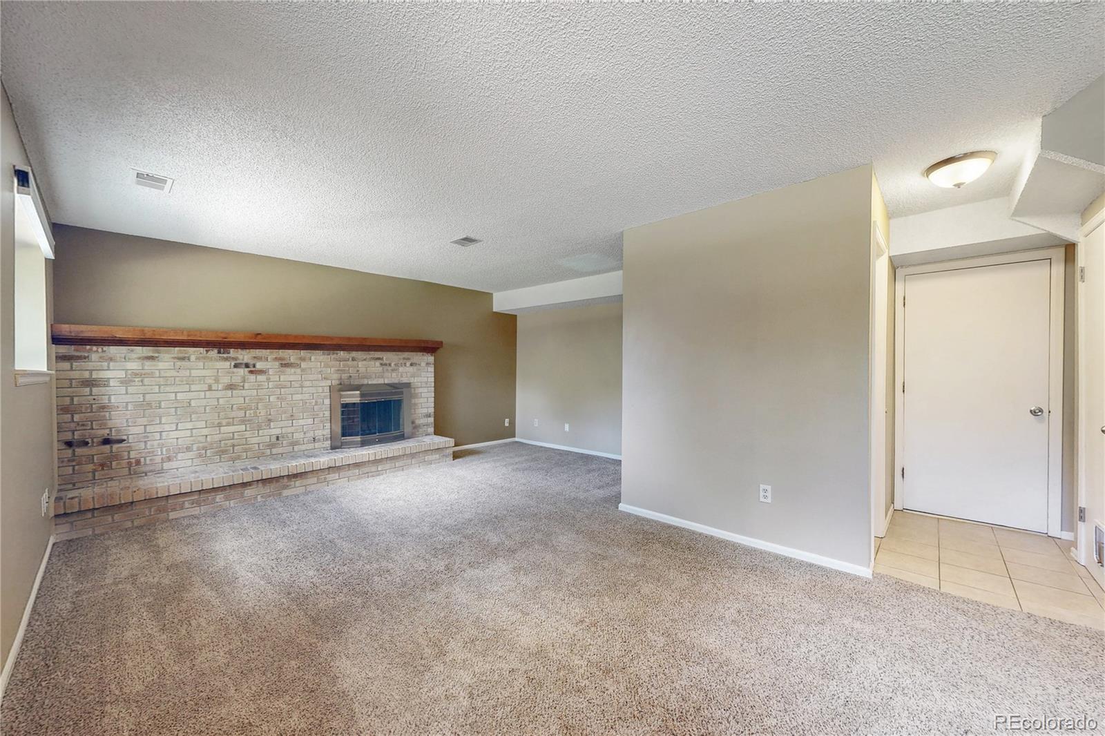 MLS Image #15 for 216  berthoud way,golden, Colorado