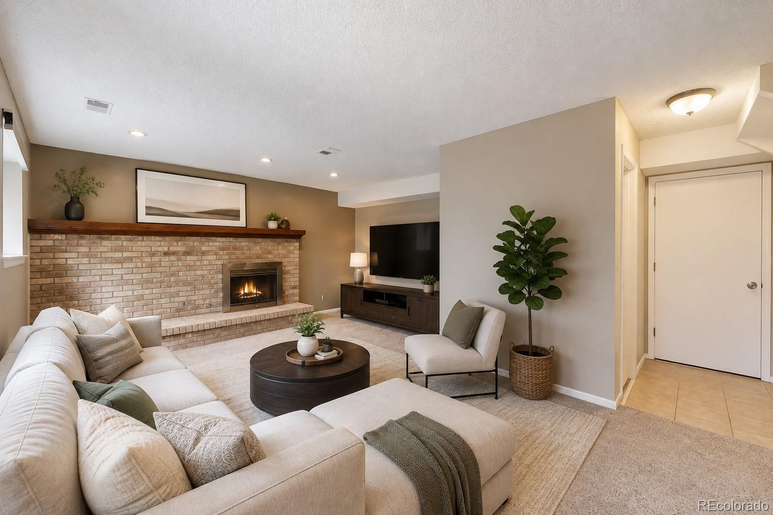 MLS Image #16 for 216  berthoud way,golden, Colorado