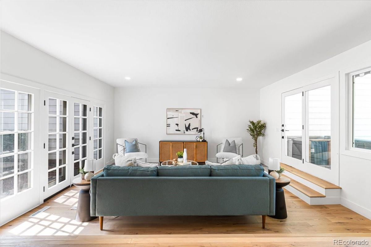 MLS Image #11 for 4675 s yosemite street,denver, Colorado