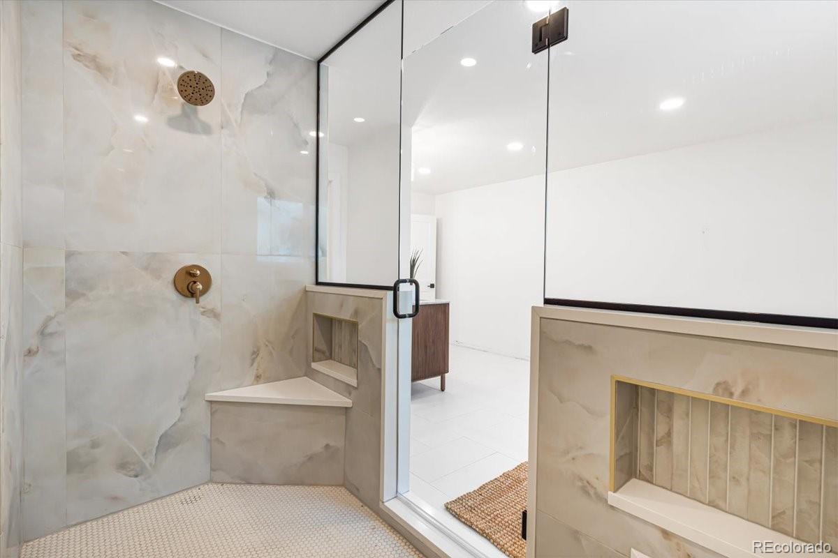MLS Image #20 for 4675 s yosemite street,denver, Colorado