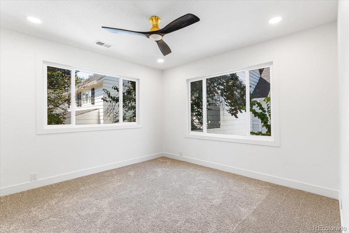 MLS Image #23 for 4675 s yosemite street,denver, Colorado