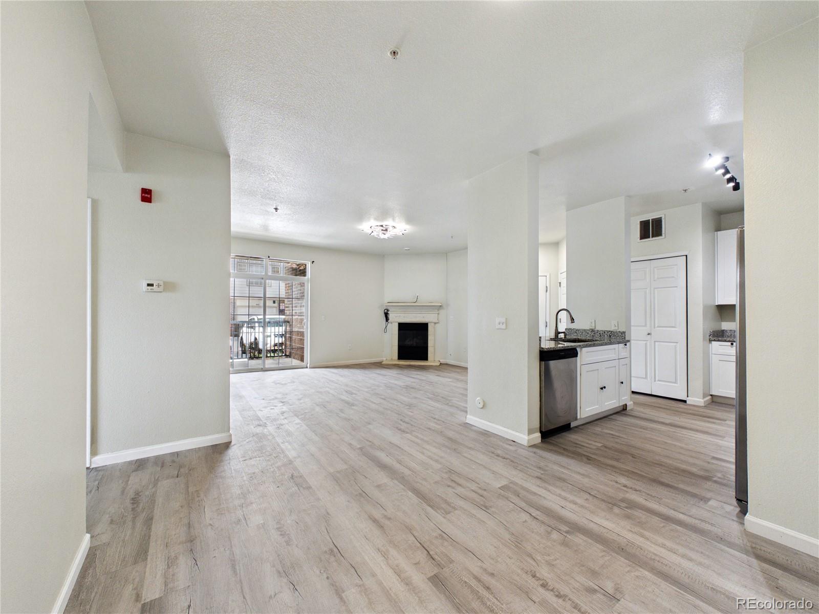 MLS Image #15 for 3890 s dayton street,aurora, Colorado