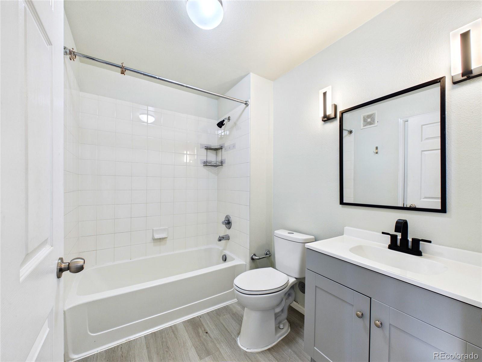 MLS Image #18 for 3890 s dayton street,aurora, Colorado
