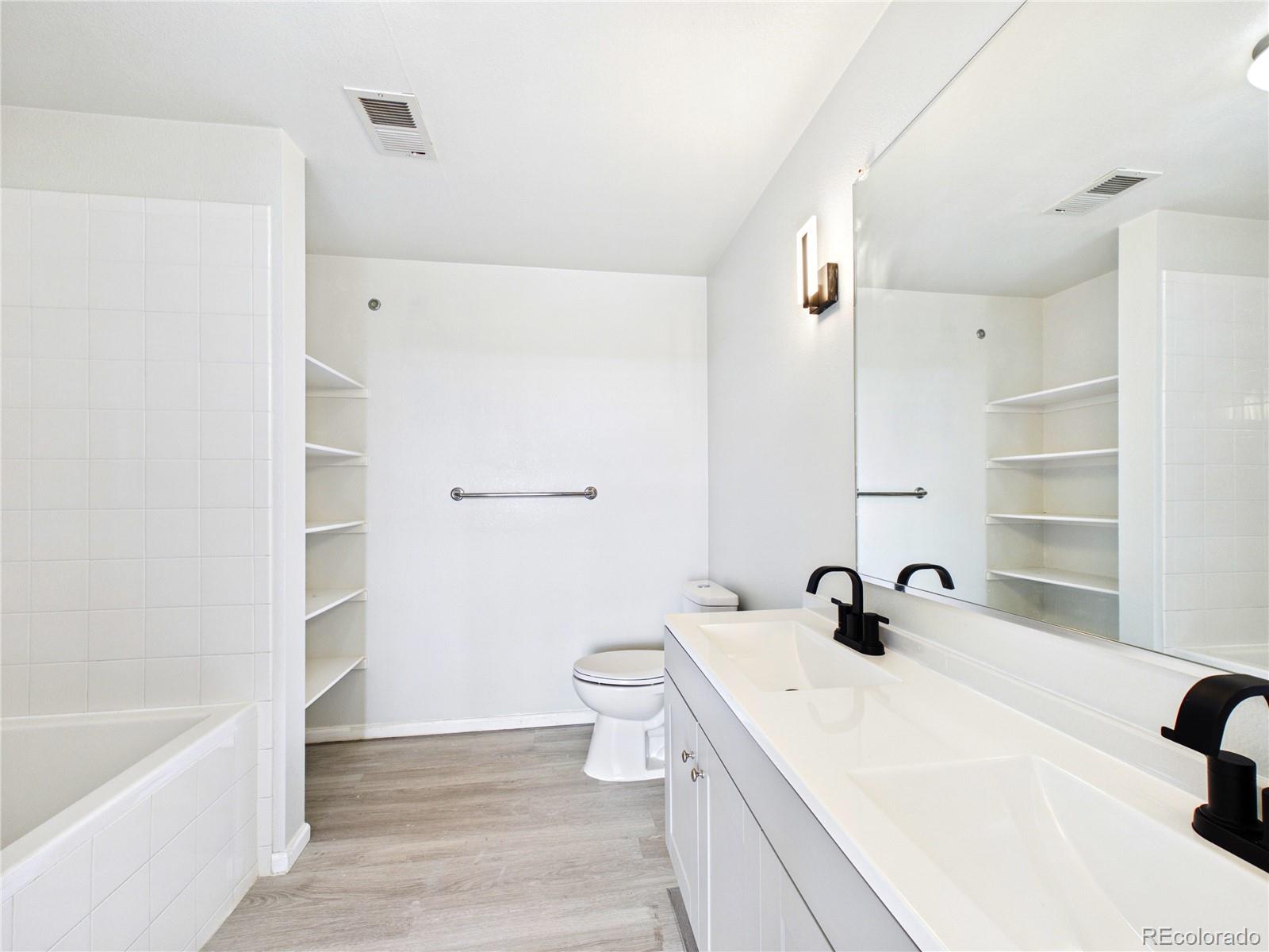 MLS Image #29 for 3890 s dayton street,aurora, Colorado