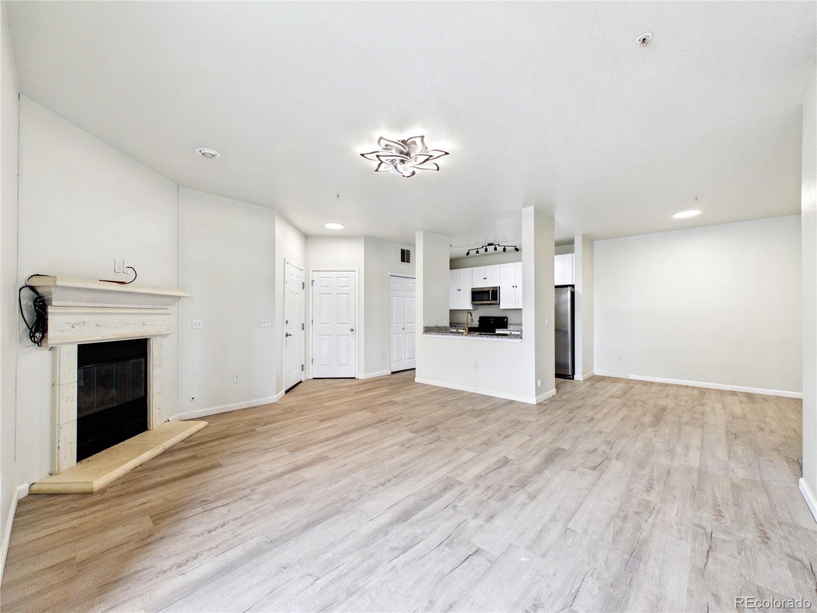 MLS Image #6 for 3890 s dayton street,aurora, Colorado