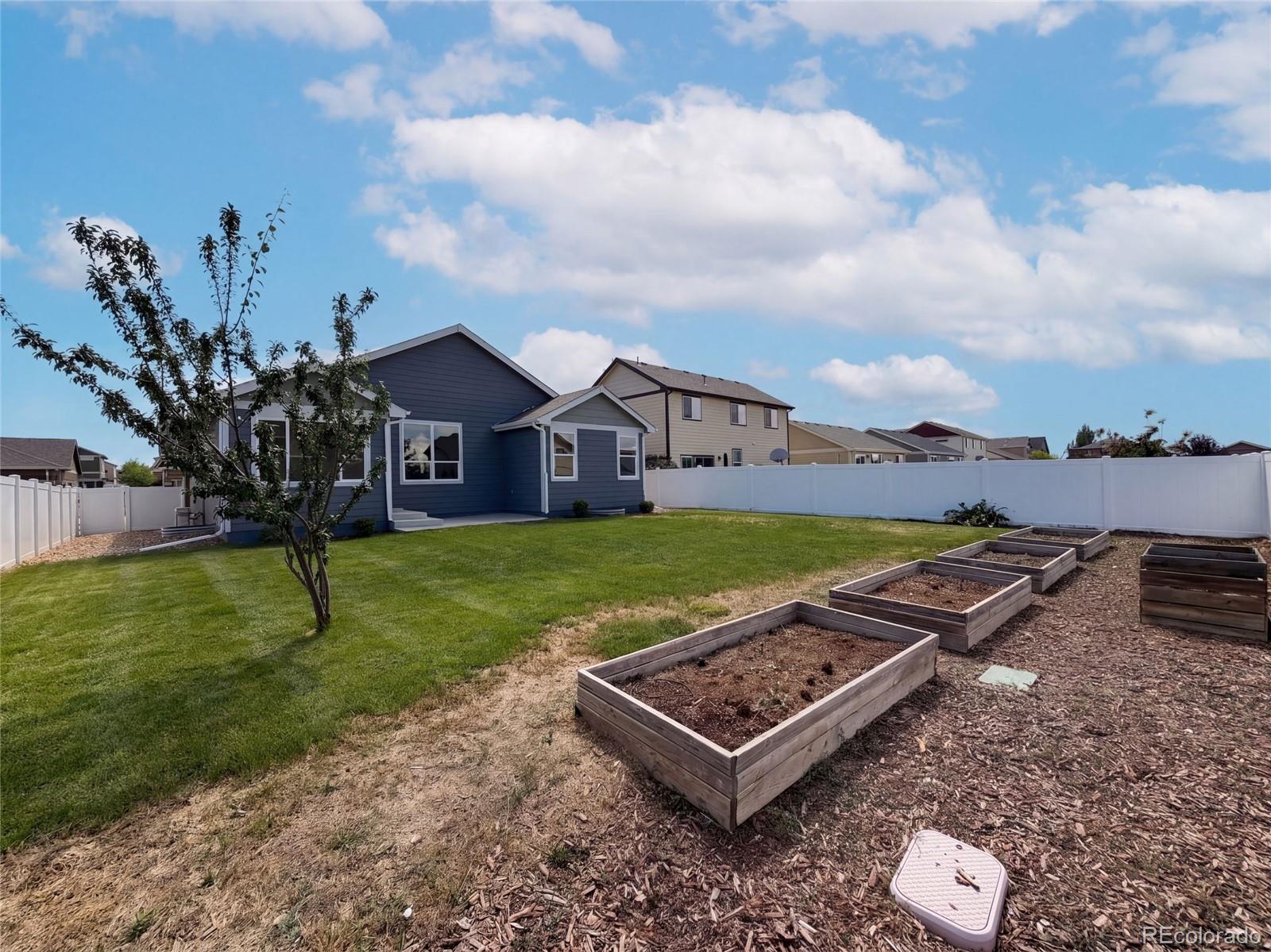 MLS Image #36 for 1542  water vista lane,windsor, Colorado