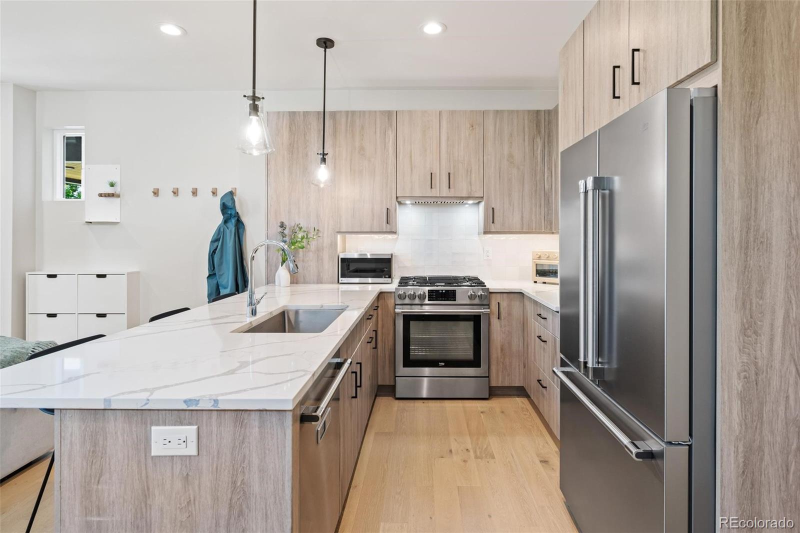 MLS Image #12 for 1727  julian street,denver, Colorado