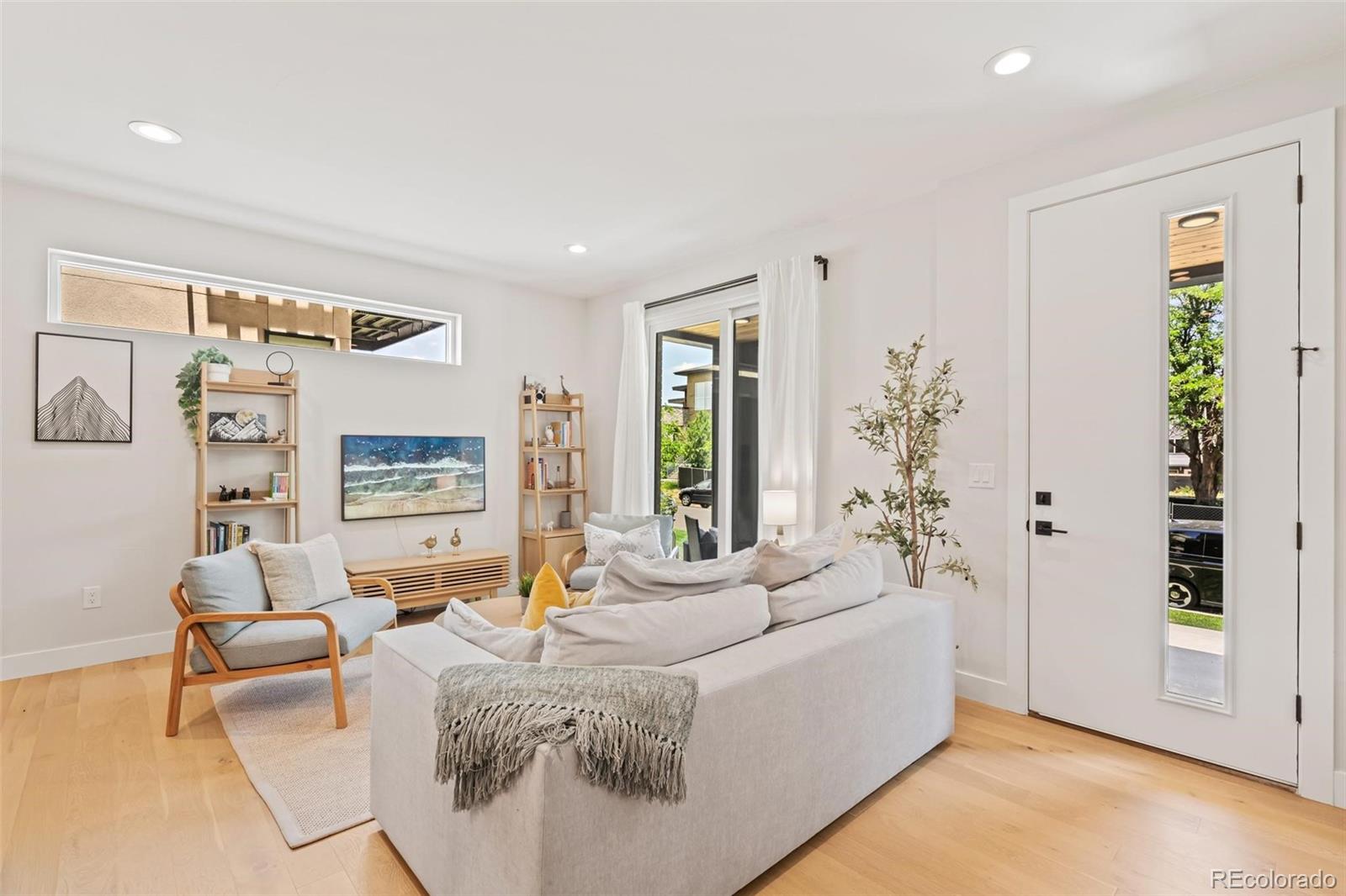 MLS Image #6 for 1727  julian street,denver, Colorado
