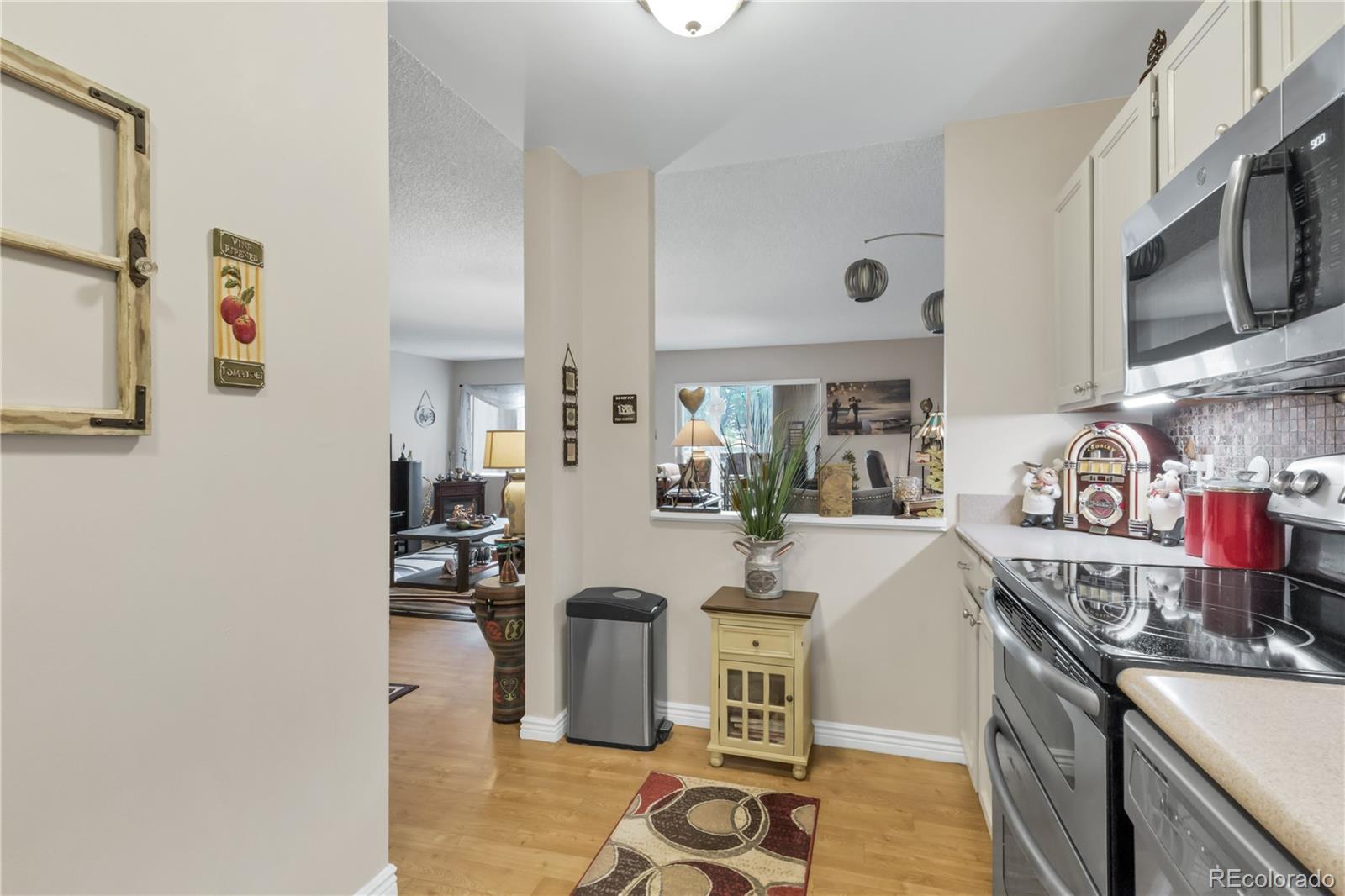 MLS Image #10 for 3164 s wheeling way,aurora, Colorado