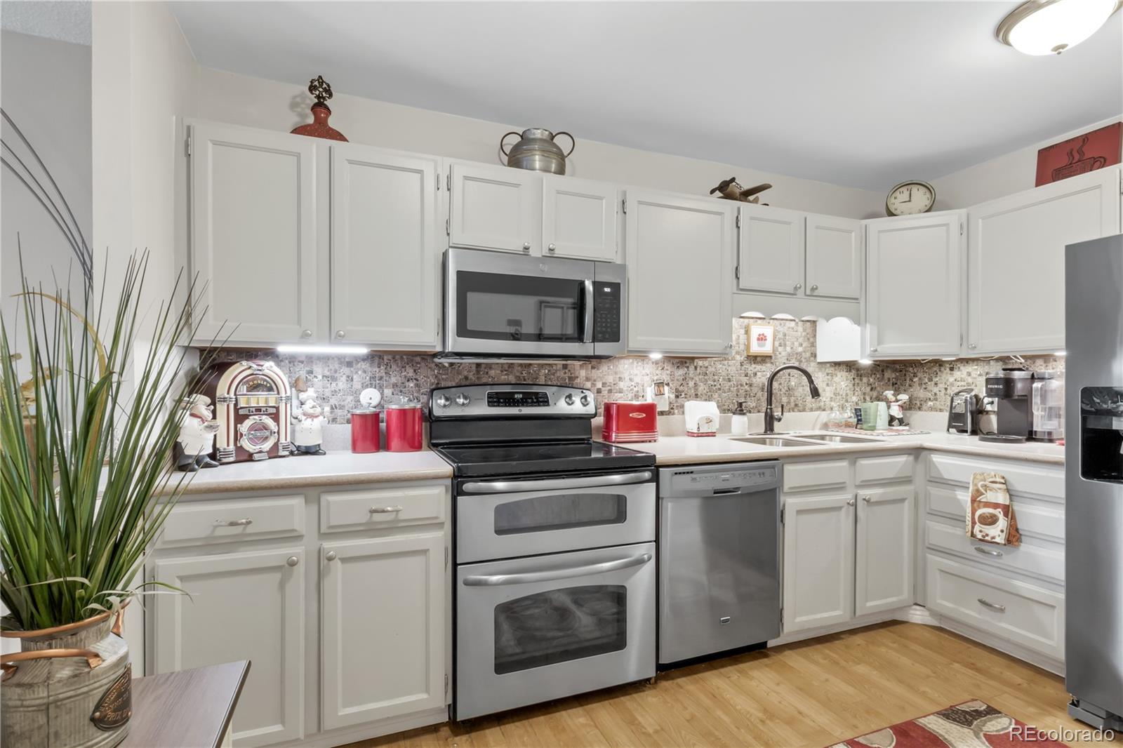 MLS Image #9 for 3164 s wheeling way,aurora, Colorado